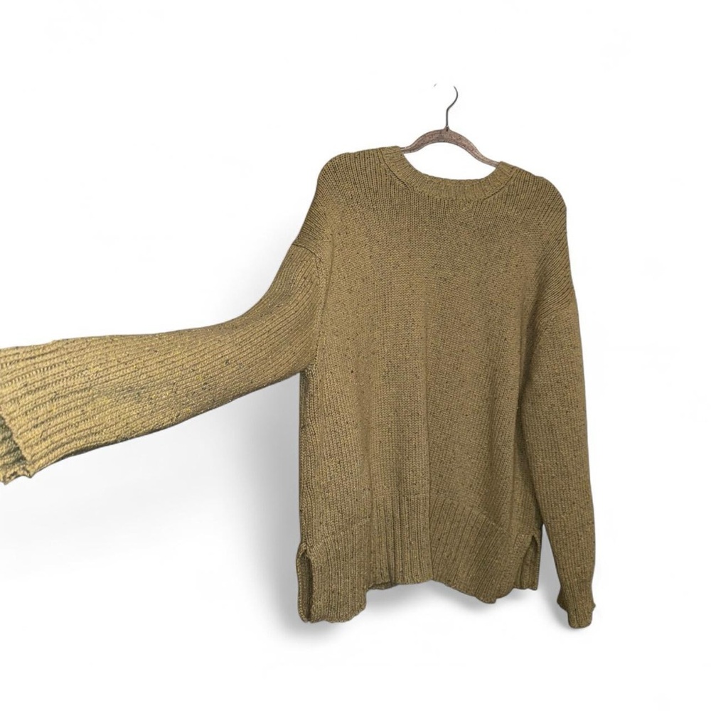 American Eagle Outfitters Sweater
